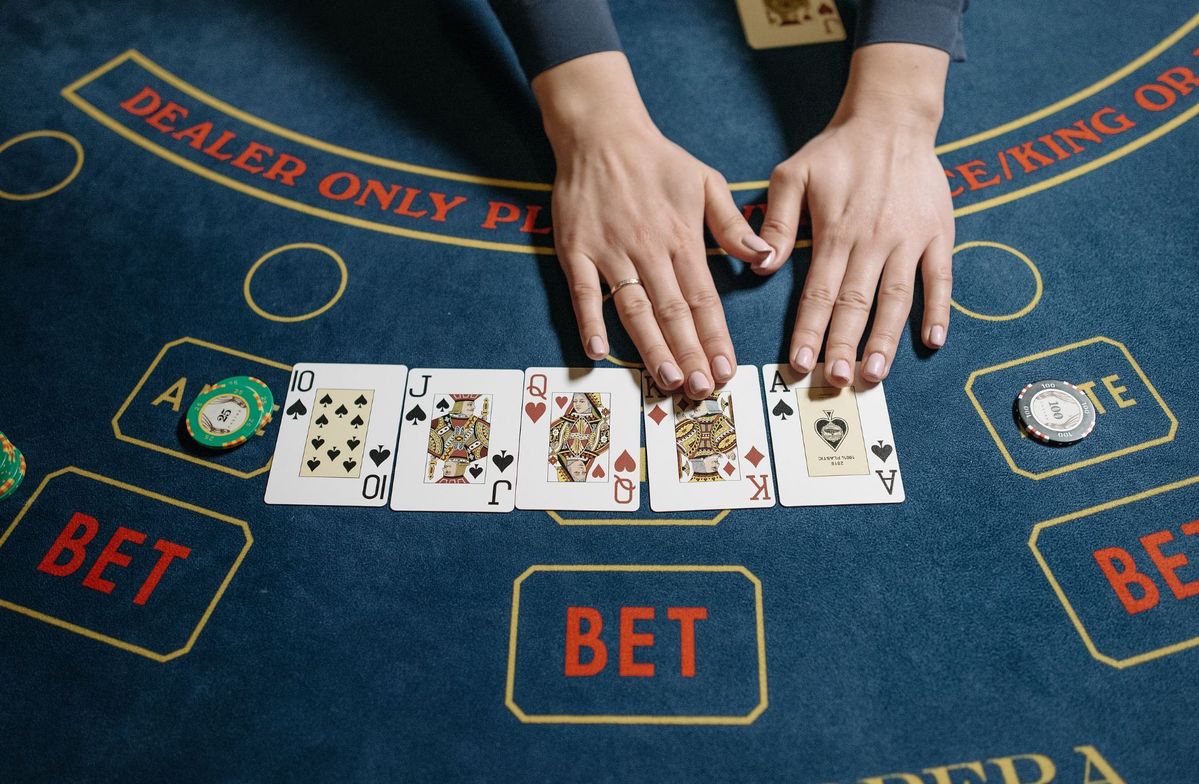 Huuuge Casino 777 Live Betting